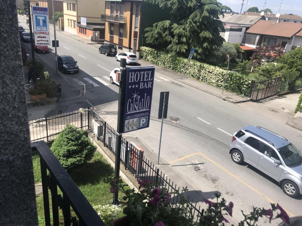 נוברה Hotel Cristallo מראה חיצוני תמונה